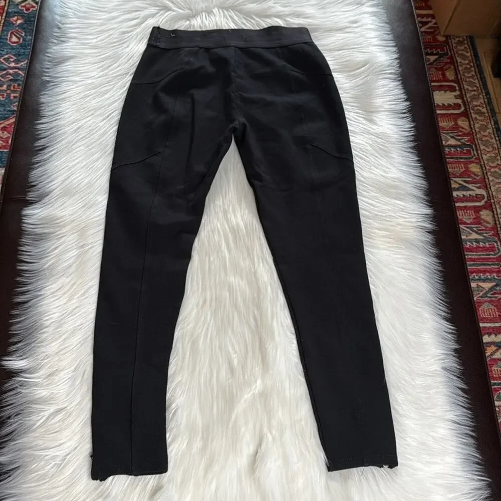 Abercrombie Black Ankle Zip Leggings